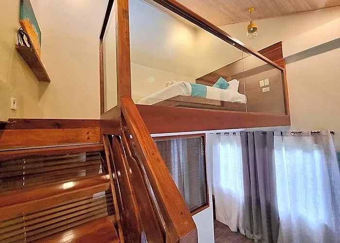 The Cliffhouse Samboan