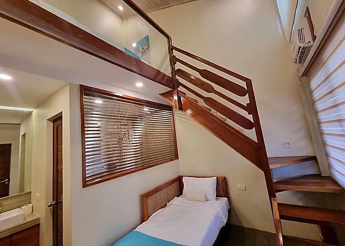 The Cliffhouse Hotel Samboan